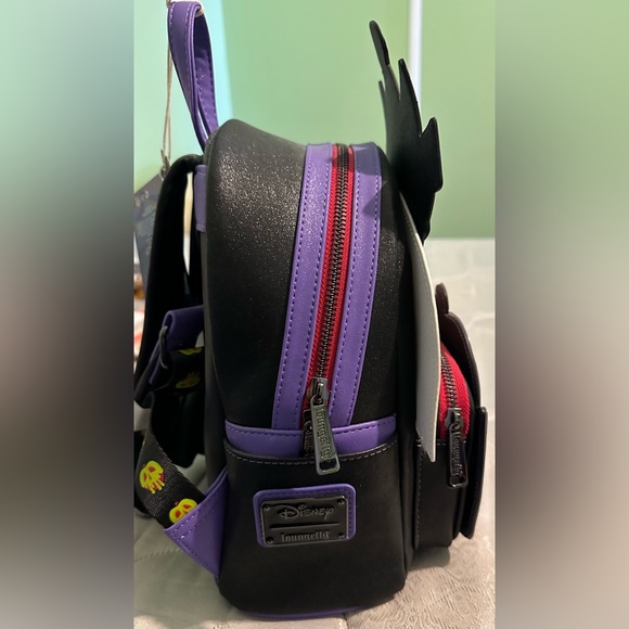 Loungefly Handbags - Loungefly evil queen backpack new with tags